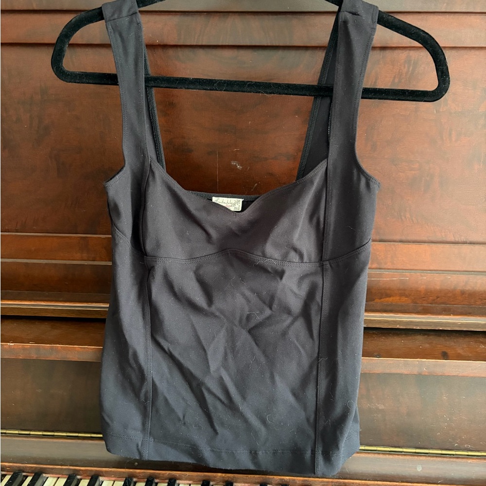 Black Sleeveless Top